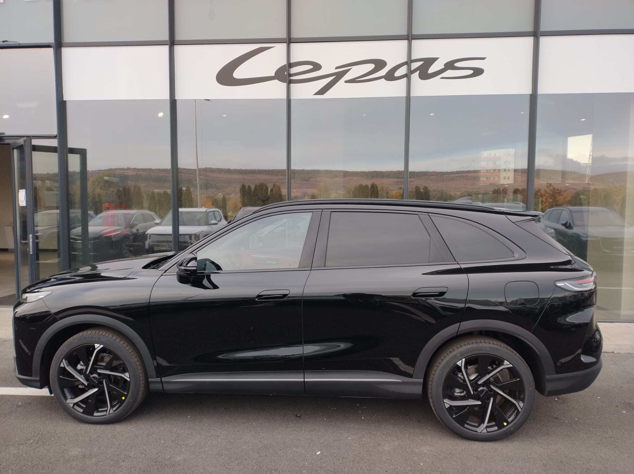 LEPAS L8  Elegance Plug-in hybrid 279 CP